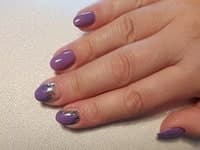 nails